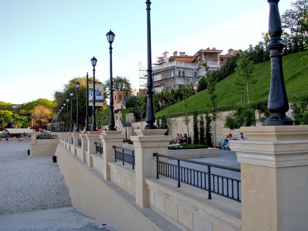 Zelenyi Kampus Hotel Odessa Buitenkant foto